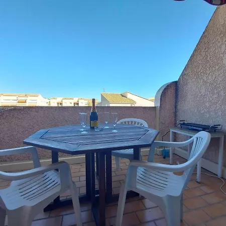 Apartment Avec Terrasse, Piscine Et Parking Prive A - Fr-1-326-774 Marseillan (Herault)
