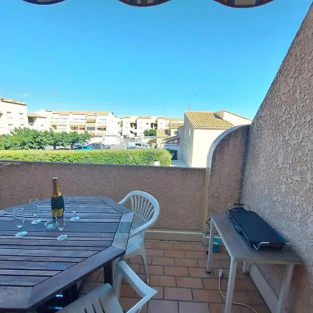 Avec Terrasse, Piscine Et Parking Prive A - Fr-1-326-774 * Marseillan (Herault)